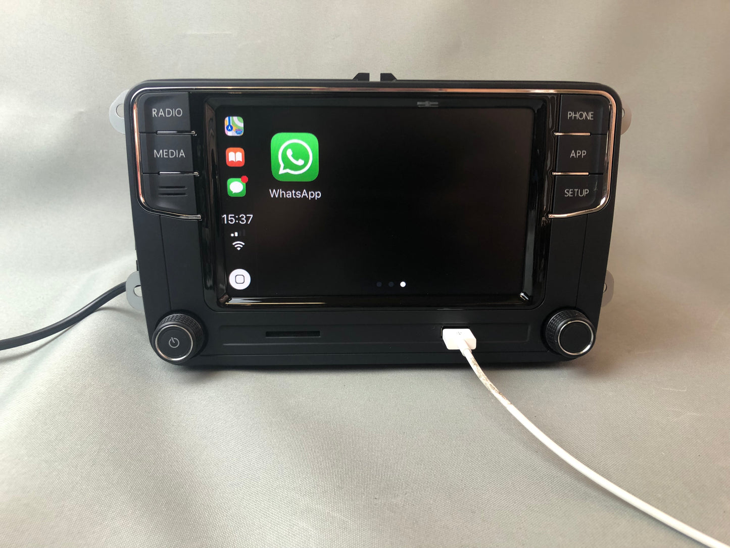Skoda RCD 360 PRO CarPlay and Android Auto Car Navigation System Multimedia GPS