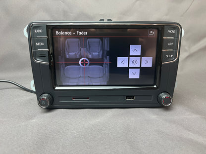 Volkswagen VW RCD 780 CarPlay and Android Car Navigation System Multimedia GPS