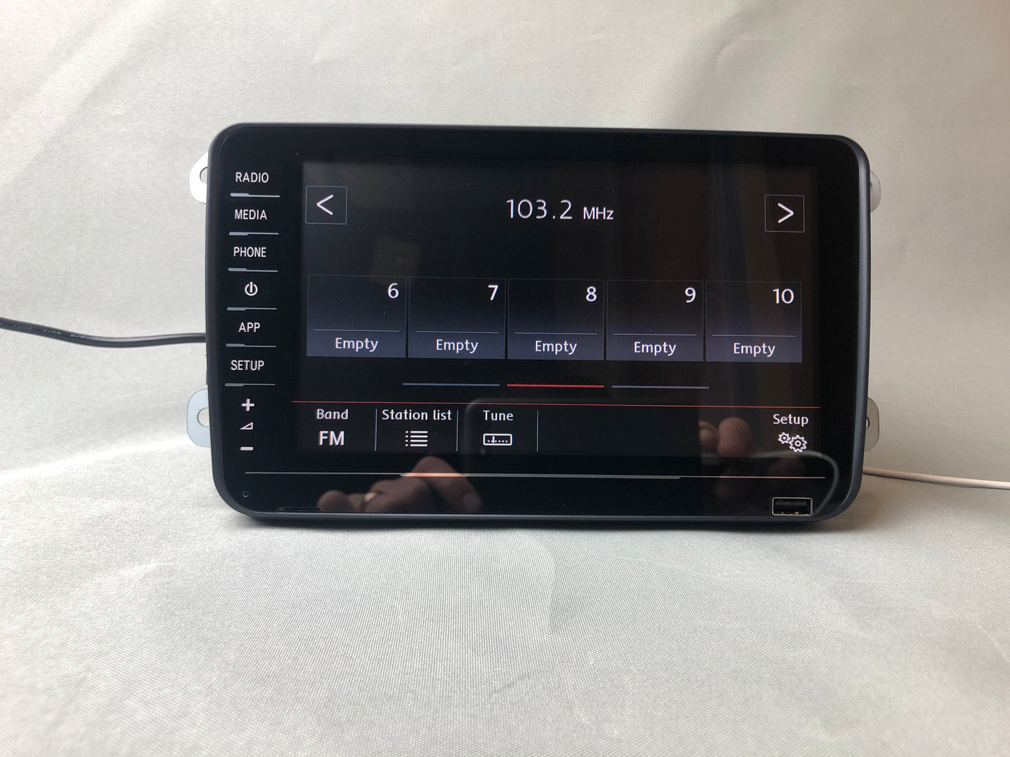 Volkswagen VW RCD 880 CarPlay und Android Autonavigationssystem Multimedia GPS