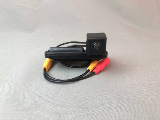 Mercedes Benz E B Class 2016 / 2017 Reverse Camera Rear View Parking AHD for Android