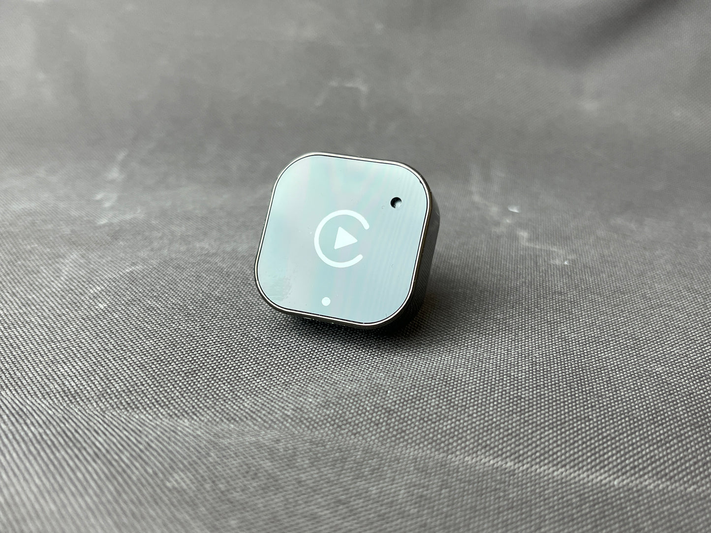 Carplay & Android Auto USB Wired to Wireless Adapter Dongle plug and play