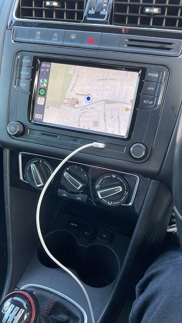 Kundenfoto: VW Polo 6C RCD 360 CarPlay radio